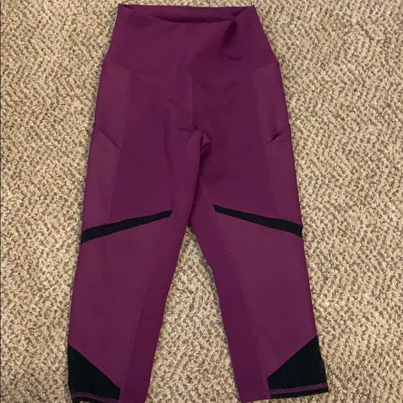 ALO Yoga Pants - Alo yoga pants, perfect condition!